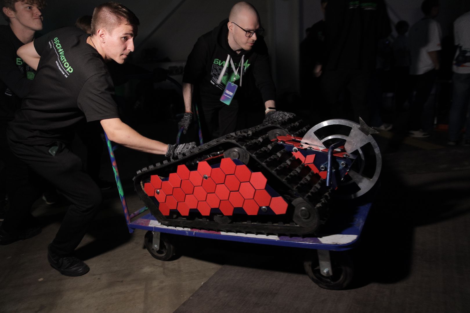 робот, робототехника, битва, полуфинал, победа,