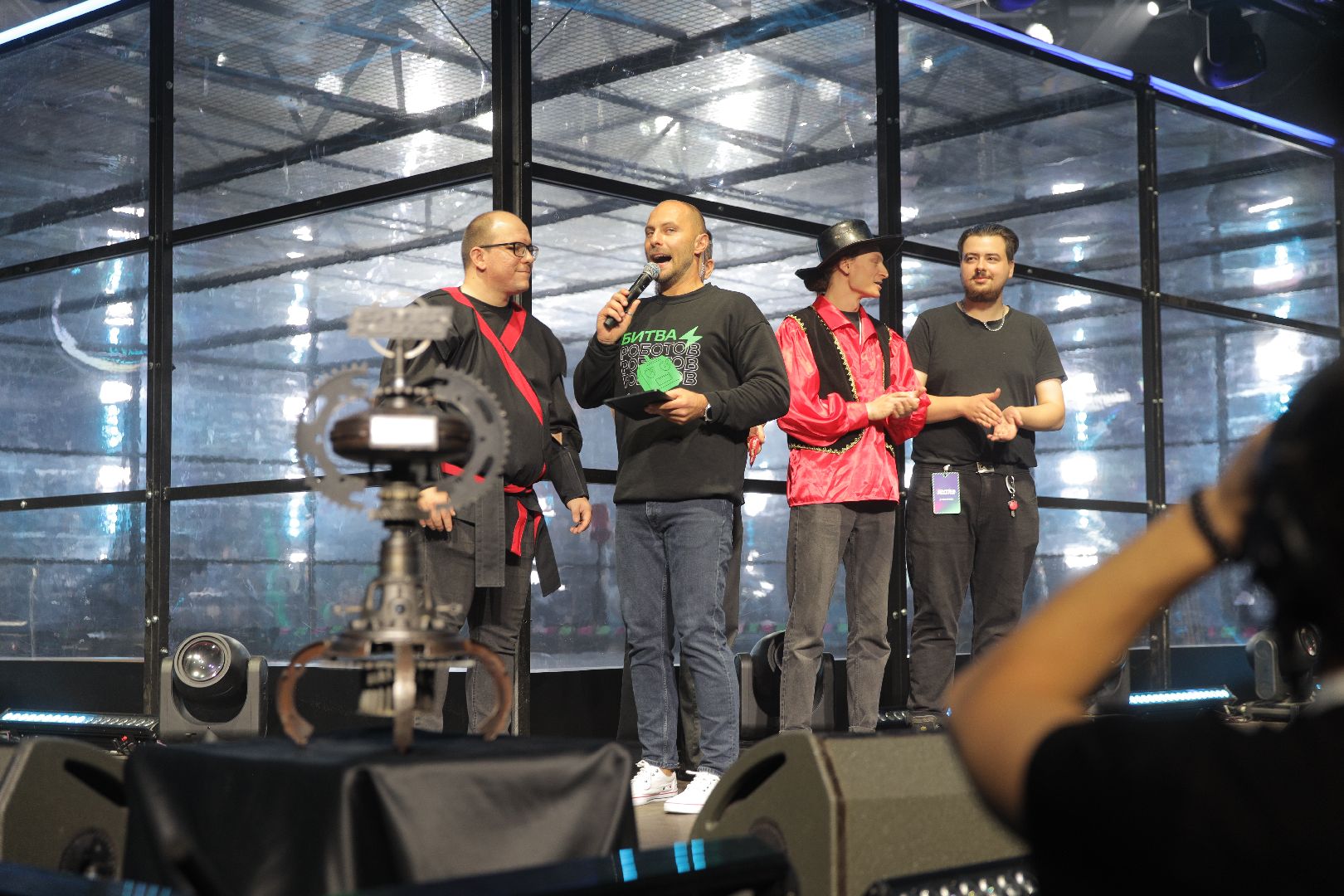 робот, робототехника, битва, полуфинал, победа,