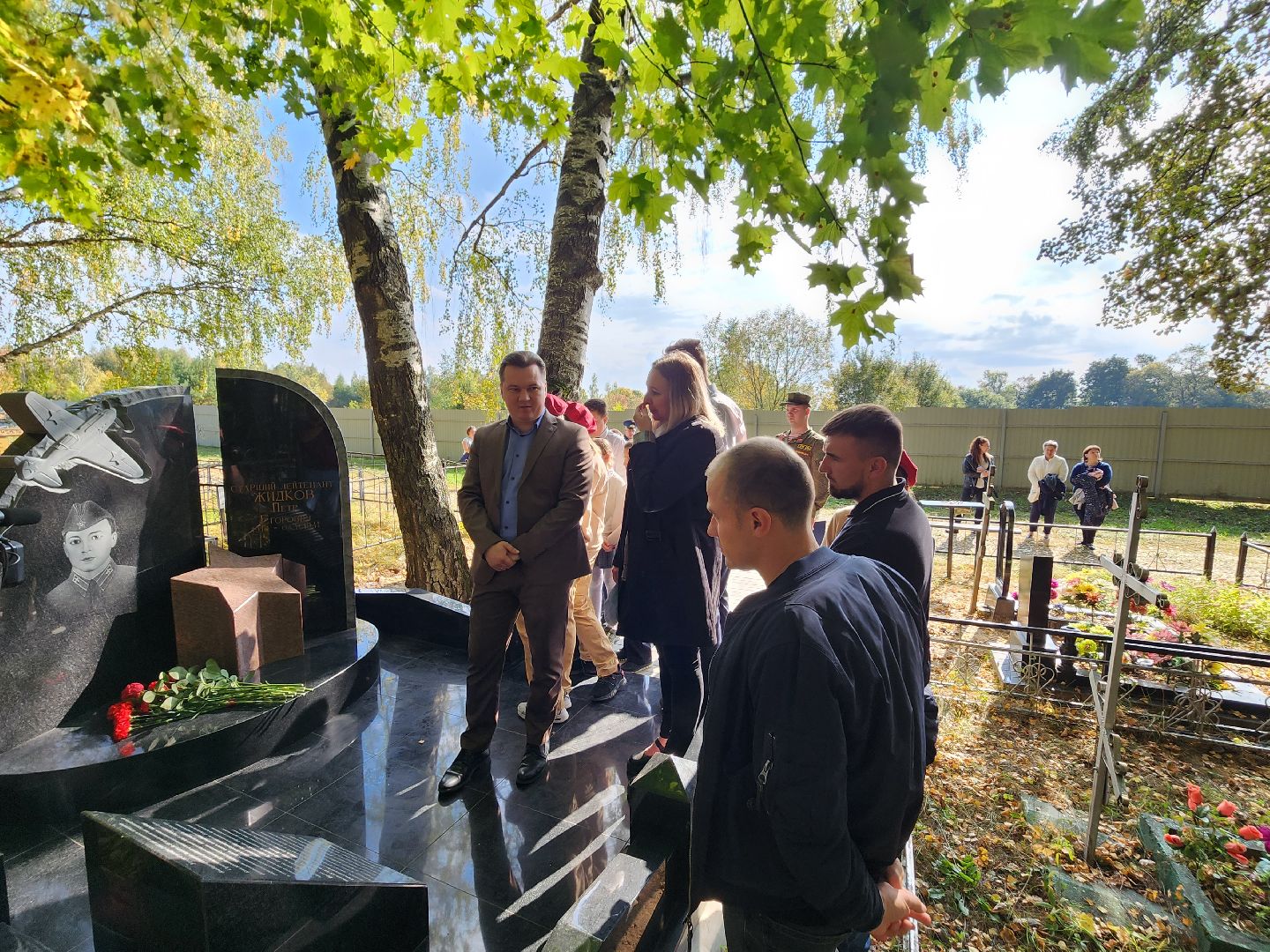 серпухов, село турово, памятник, летчик, вов, кладбище, волонтеры,