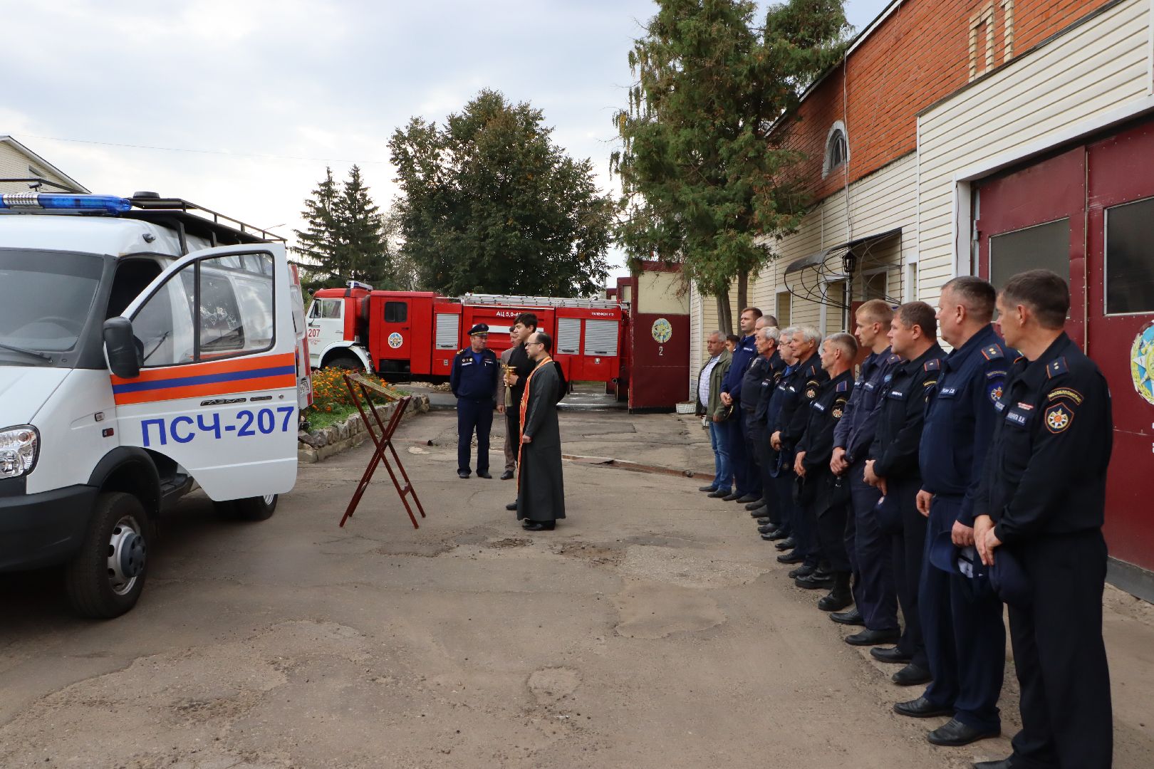 Серебряные Пруды, автомобили, машина, спасатели, спасательная часть, мчс, мчс россии, пожарные, подмосковье,