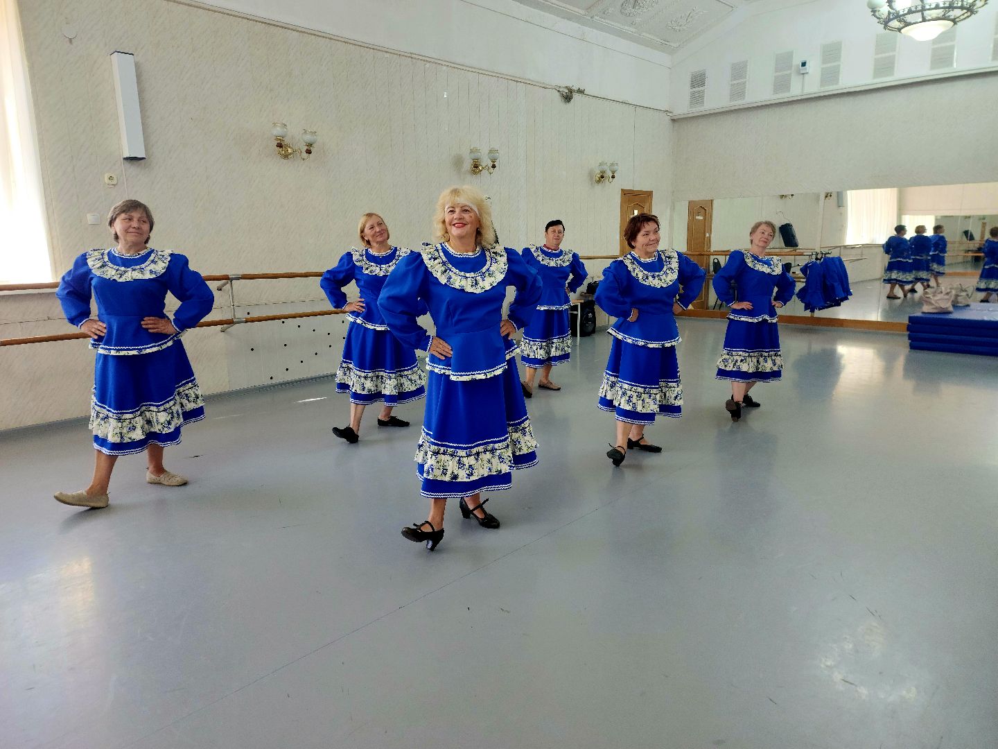 шатура, активное долголетие, танцы, народные танцы, настроение, Нариманова,