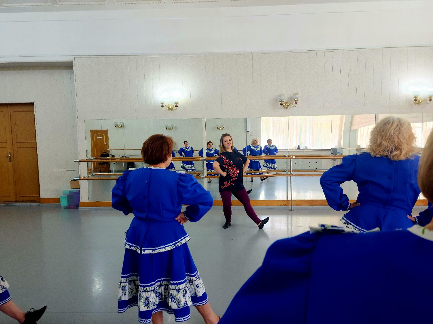 шатура, активное долголетие, танцы, народные танцы, настроение, Нариманова,