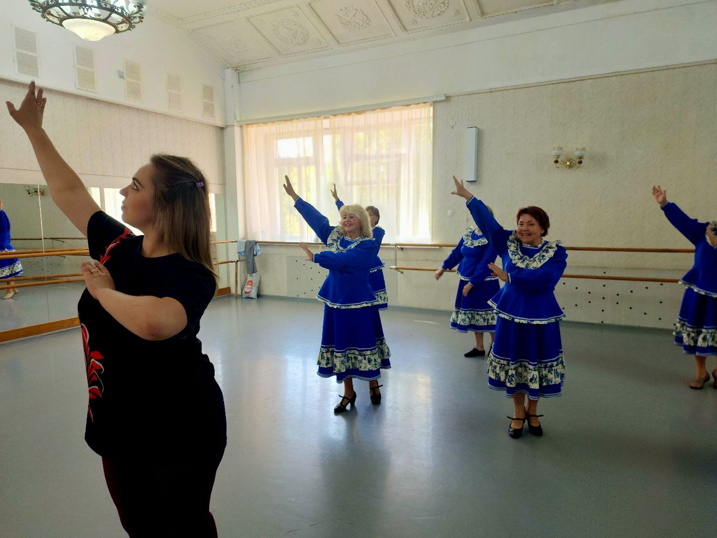 шатура, активное долголетие, танцы, народные танцы, настроение, Нариманова,