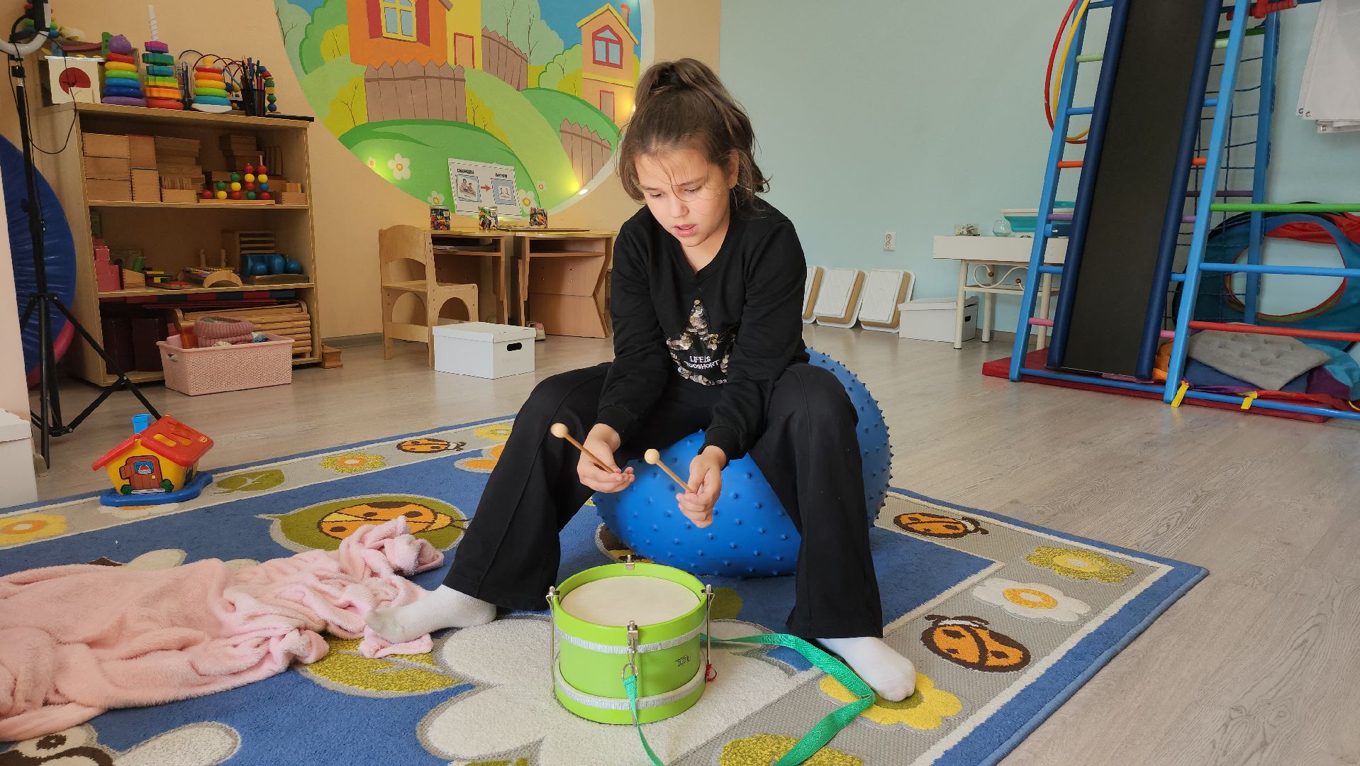 серпухов, подмосковье, аутизм, ребенок, волонтер, мама,