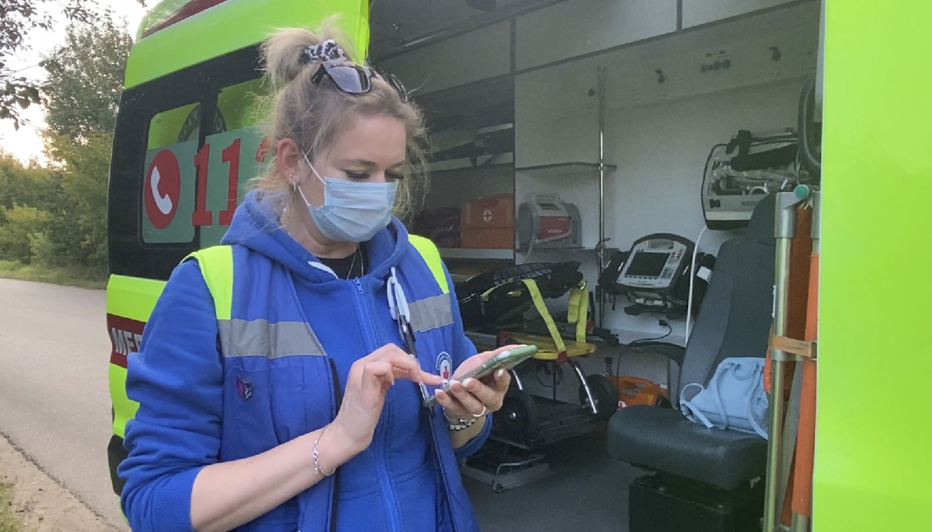 врачи, скорая помощь,