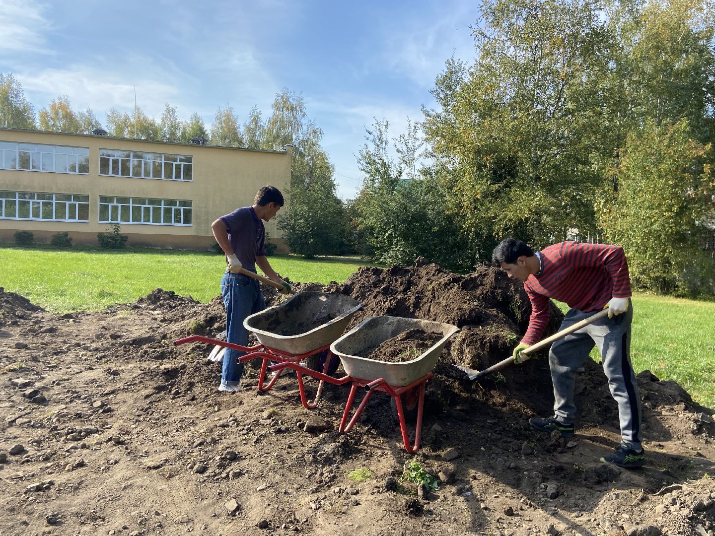 спортивная площадка, школа, обращение жителей,