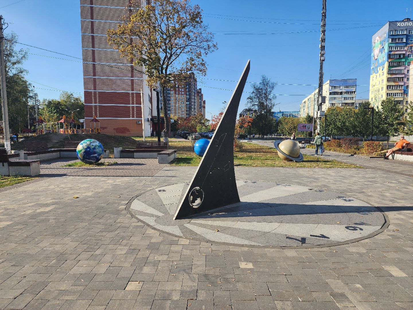 раменское, благоустройство, бульвар на чугунова, солнечные часы,