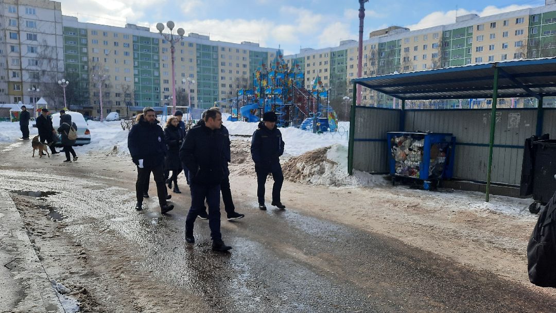 Жкх, благоустройство, наледь, снег, уборка, дворник, мбу, дорожноехозяйство, трактор, погрузчик, густ, инспектор, осадки, снегопад, Наро-Фоминск