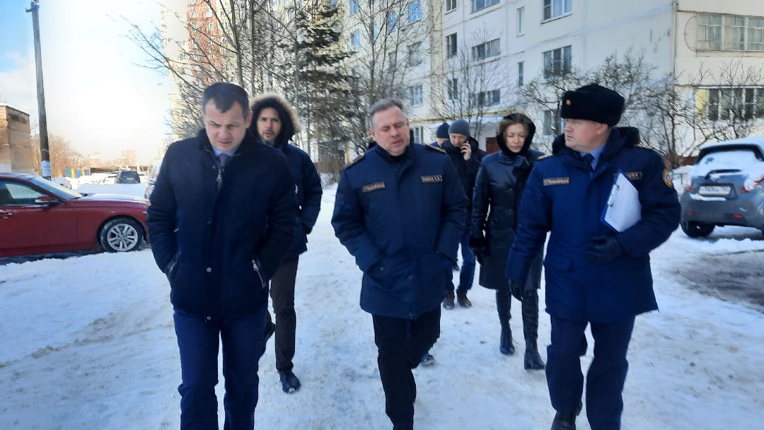 Жкх, благоустройство, наледь, снег, уборка, дворник, мбу, дорожноехозяйство, трактор, погрузчик, густ, инспектор, осадки, снегопад, Наро-Фоминск