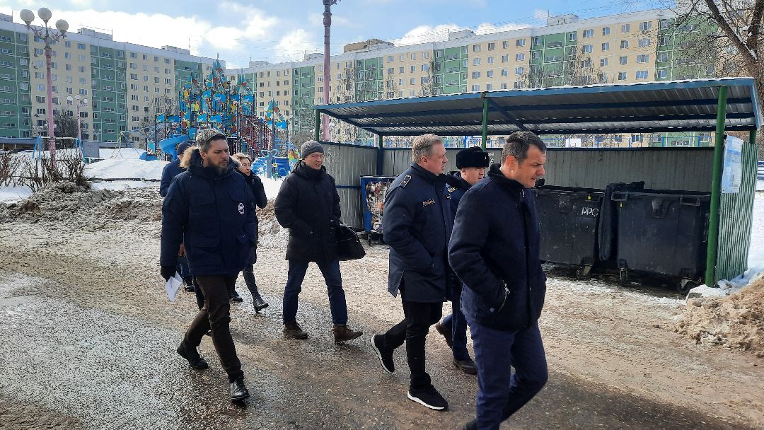 Жкх, благоустройство, наледь, снег, уборка, дворник, мбу, дорожноехозяйство, трактор, погрузчик, густ, инспектор, осадки, снегопад, Наро-Фоминск