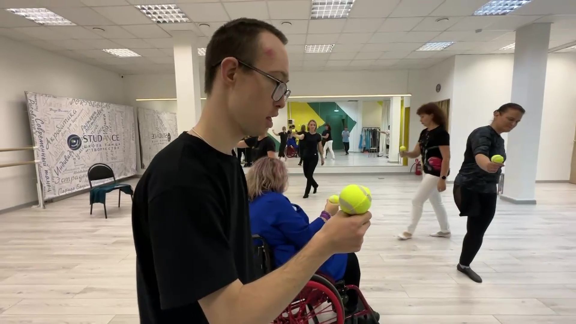 Реутов, инвалиды, общество, танцы, ОВЗ,инклюзивный танец,