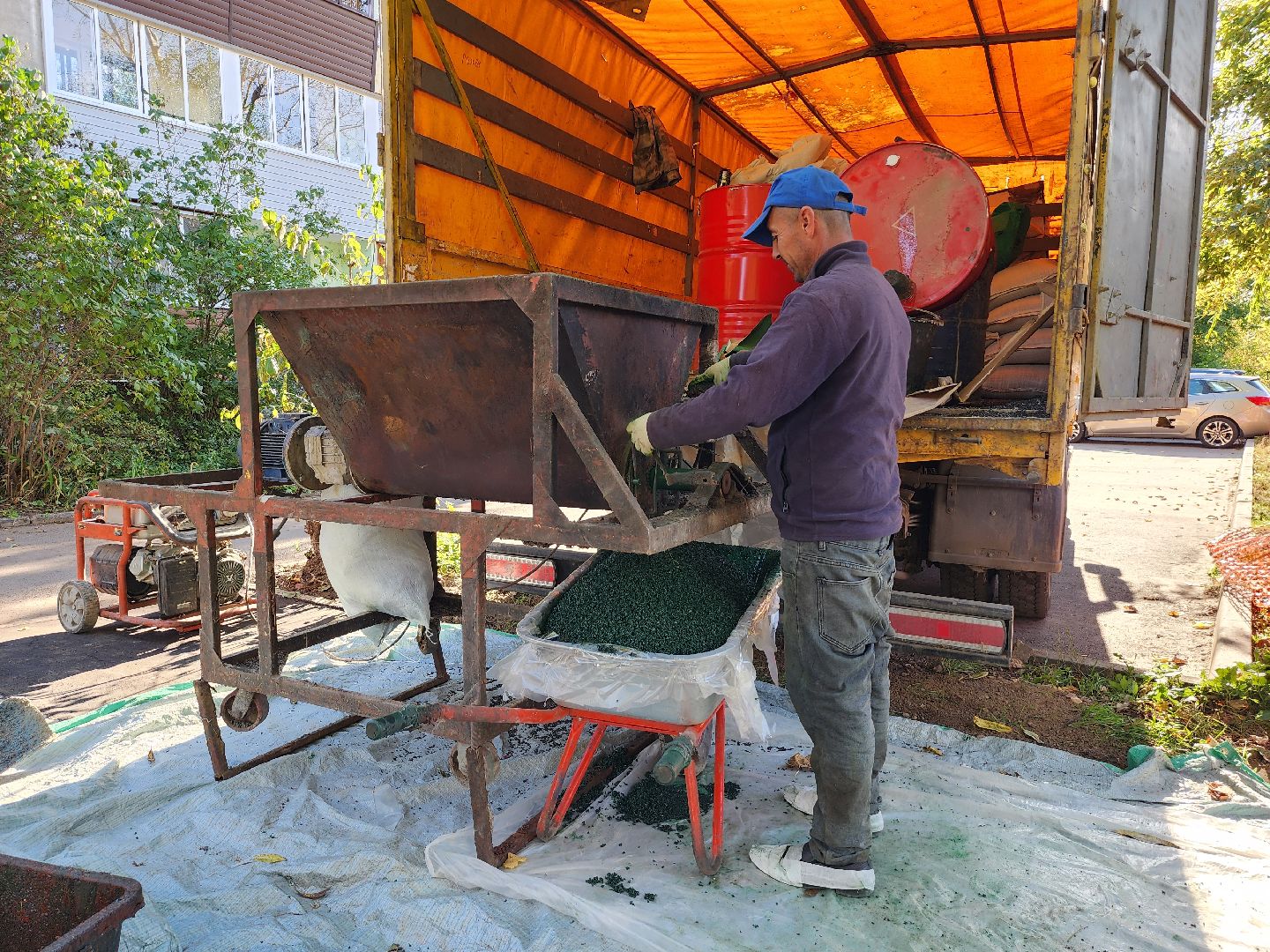 благоустройство дворов, улица космонавтов, серпухов, детская игровая площадка, дети,