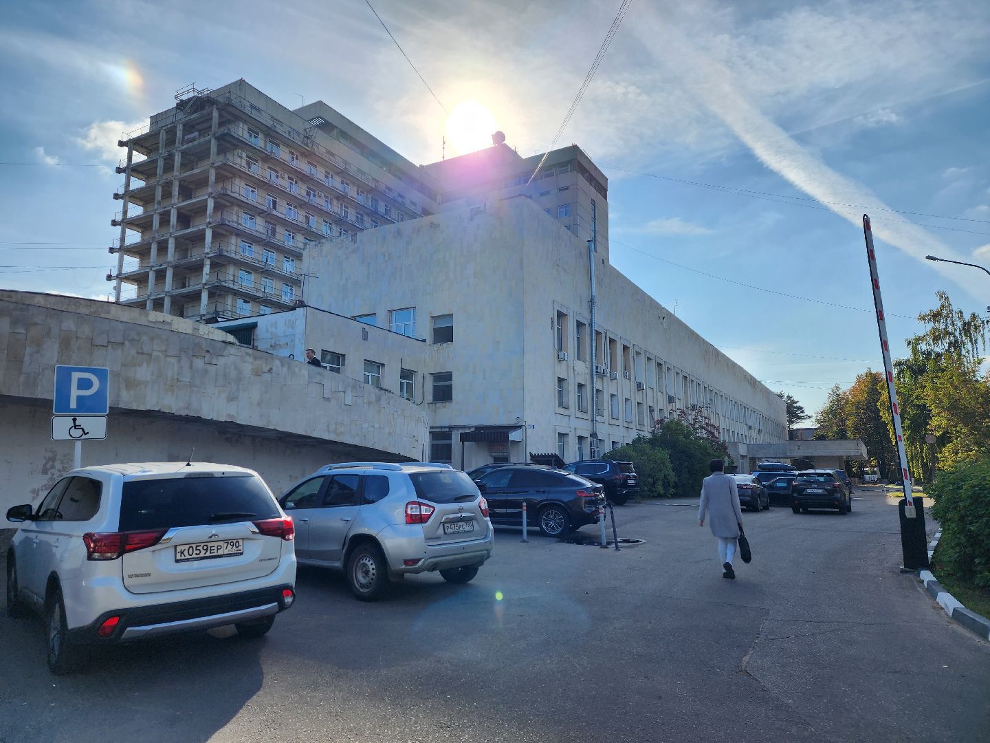 Жуковская ОКБ, новые врачи, трудоустройство, кадры, Семенов, Смагина, соцпакет, льготы, Правительство МО,