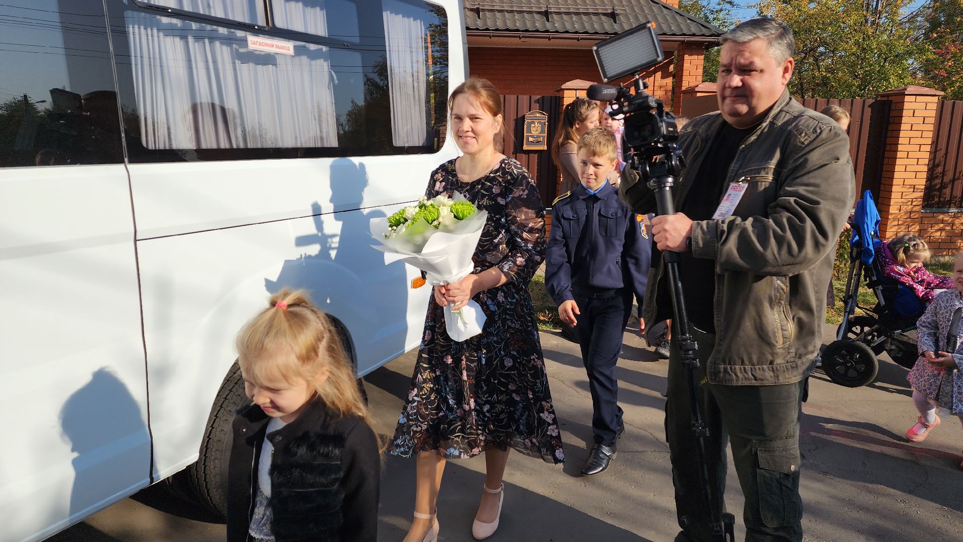 подмосковье, городской округ пушкинский, ивантеевка, Губернатор, многодетные семьи, подарок губернатора, Автомобиль,