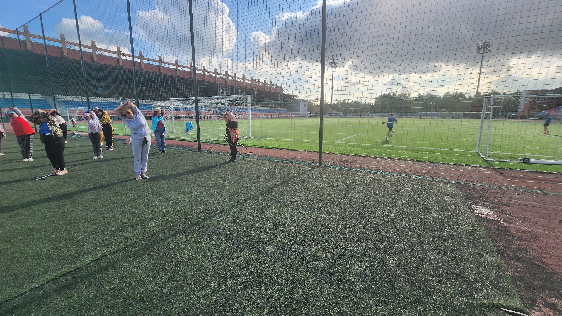 долгопрудный, ФСК Салют, скандинавская ходьба, скандинавы, забег имени Пацаева,