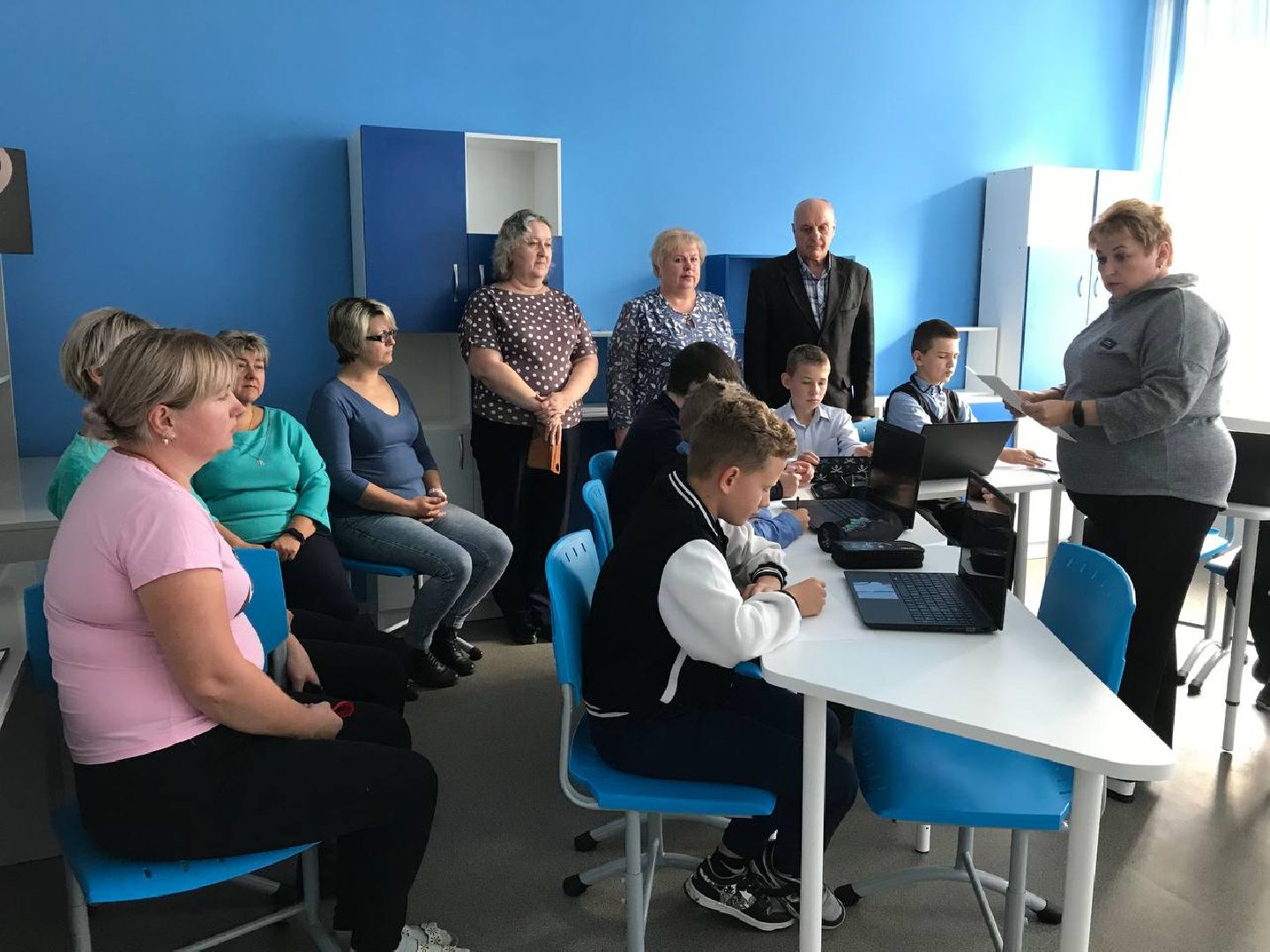 Серебряные Пруды, образование, село Крутое, витамин смеха, Точка роста,