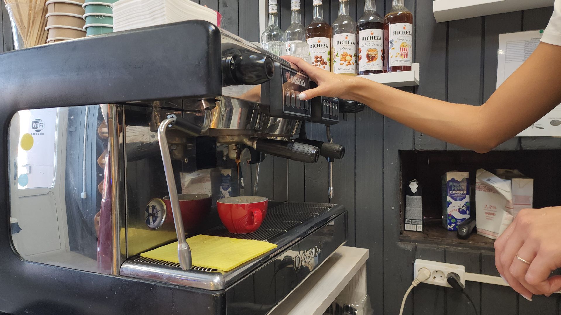 шатура, по плюшке, кофе, десерты, торты, пирожное,