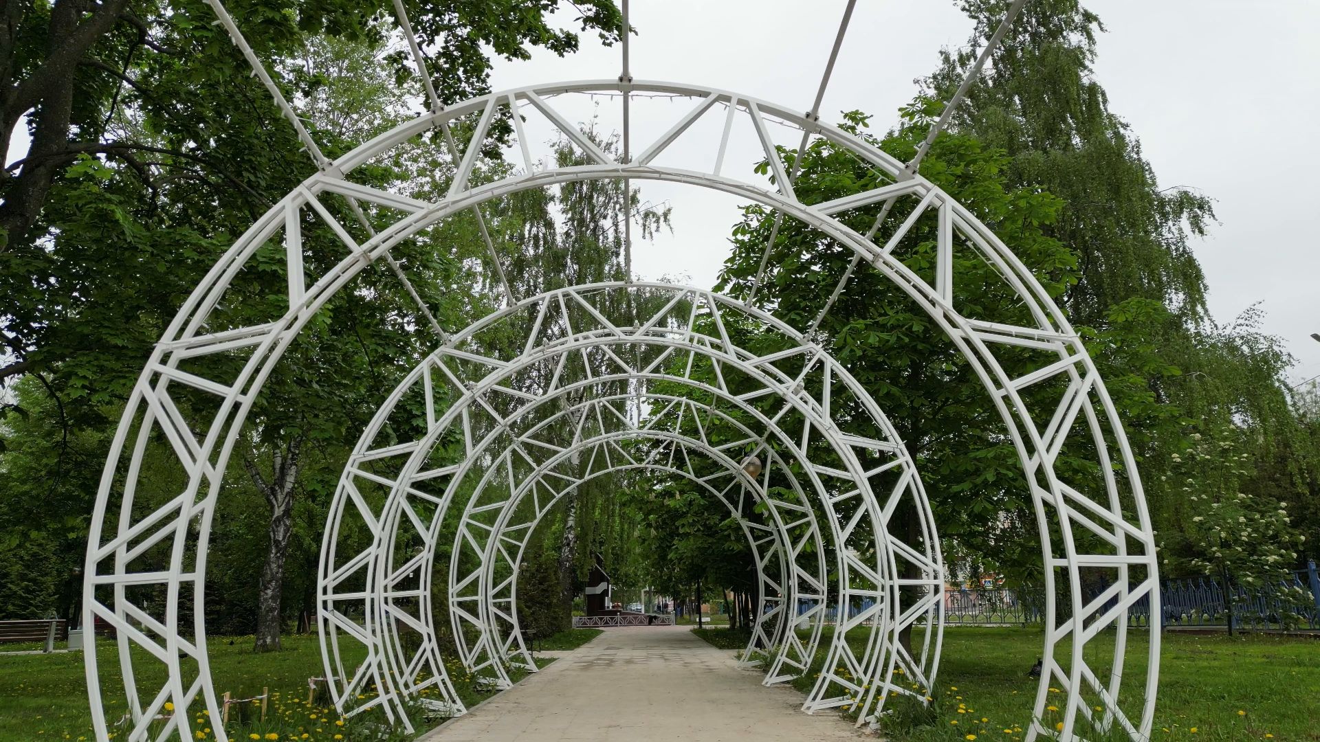 памятник, огурец, луховицы,видео с коптера,