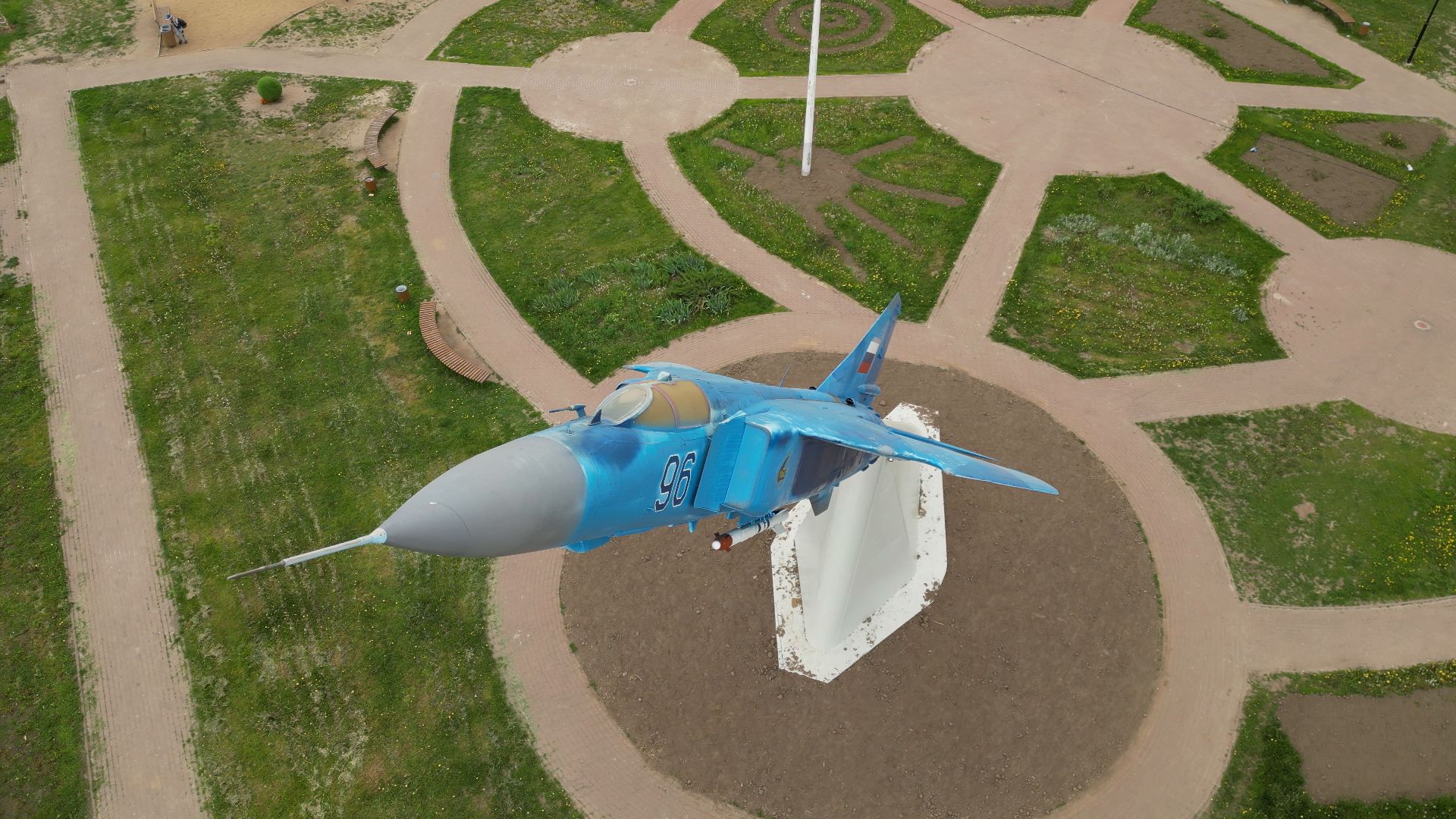 памятник, огурец, луховицы,видео с коптера,