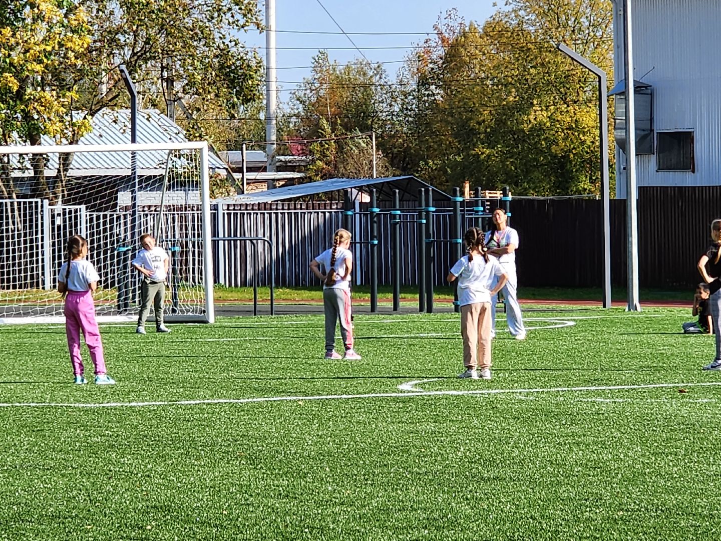 Звенигород, Благоустройство, Открытый стадион, Школа КвантУм,