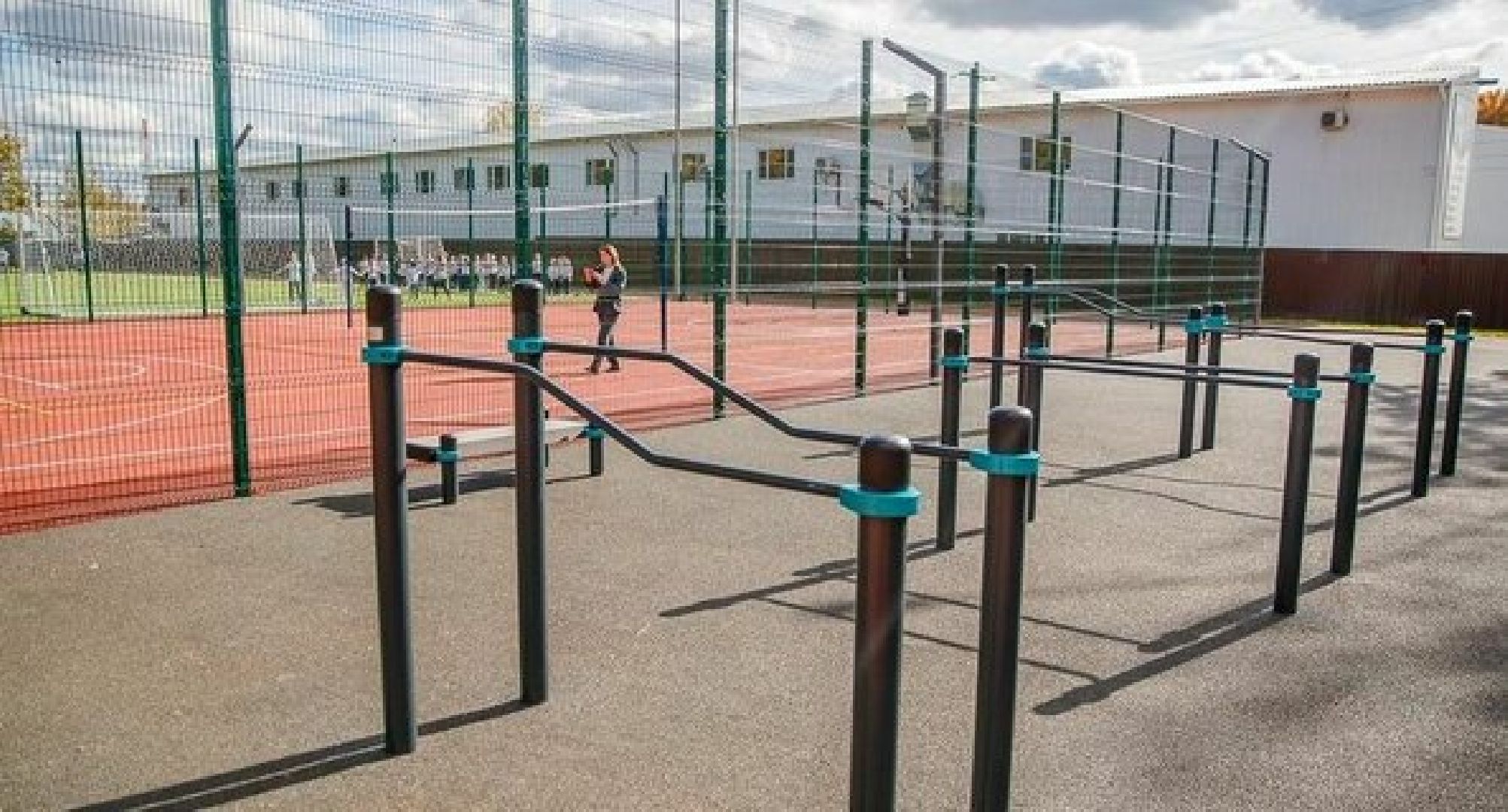 Звенигород, Благоустройство, Открытый стадион, Школа КвантУм,