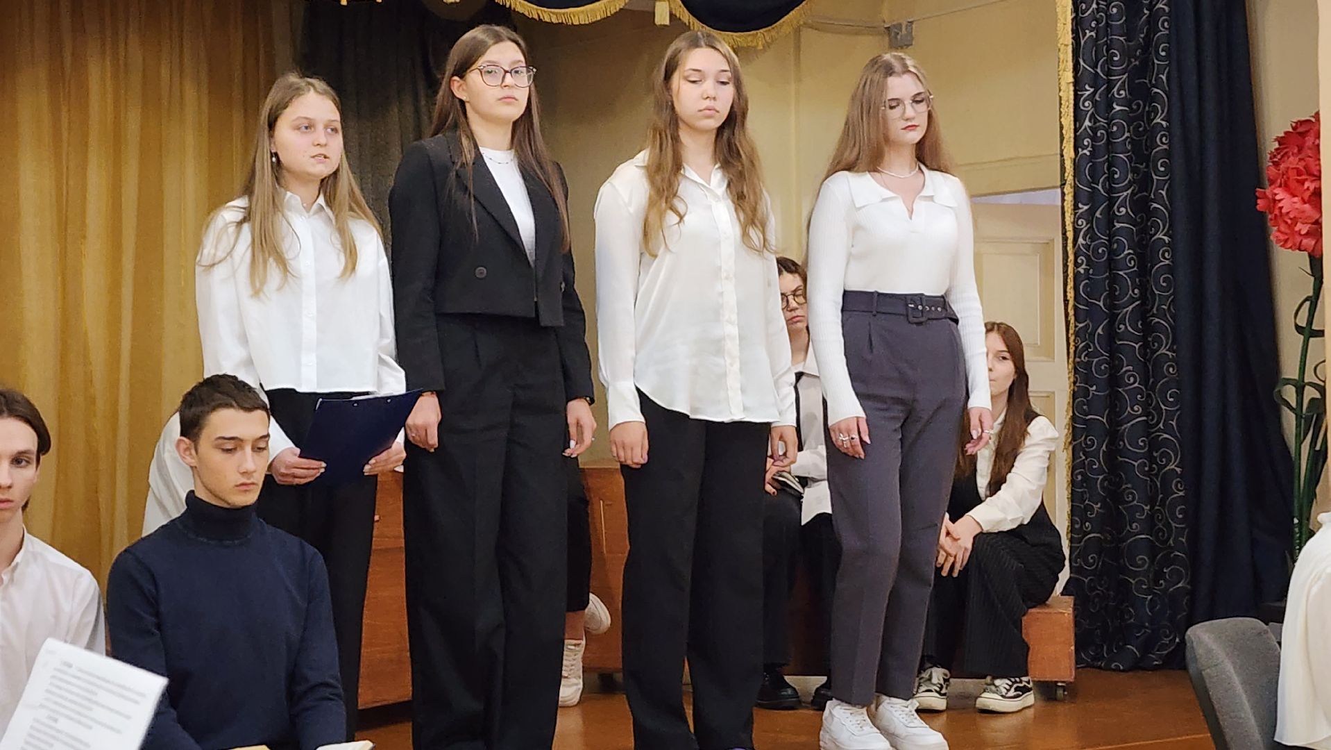 подмосковье, городской округ пушкинский, Ивантеевка, Образование, школа, поэзия,