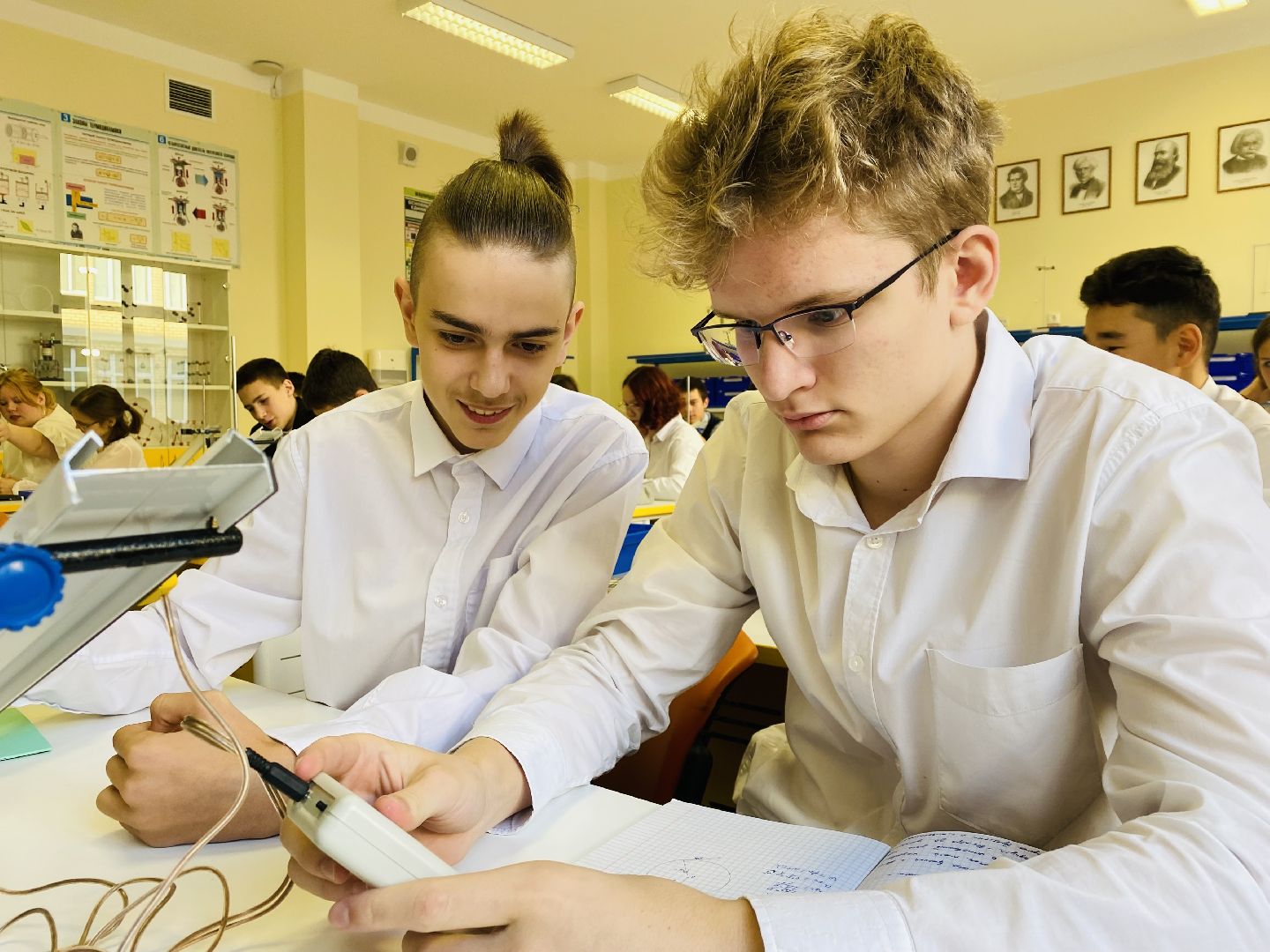 Балашиха, Балашихинский лицей, Стол Пирогова,