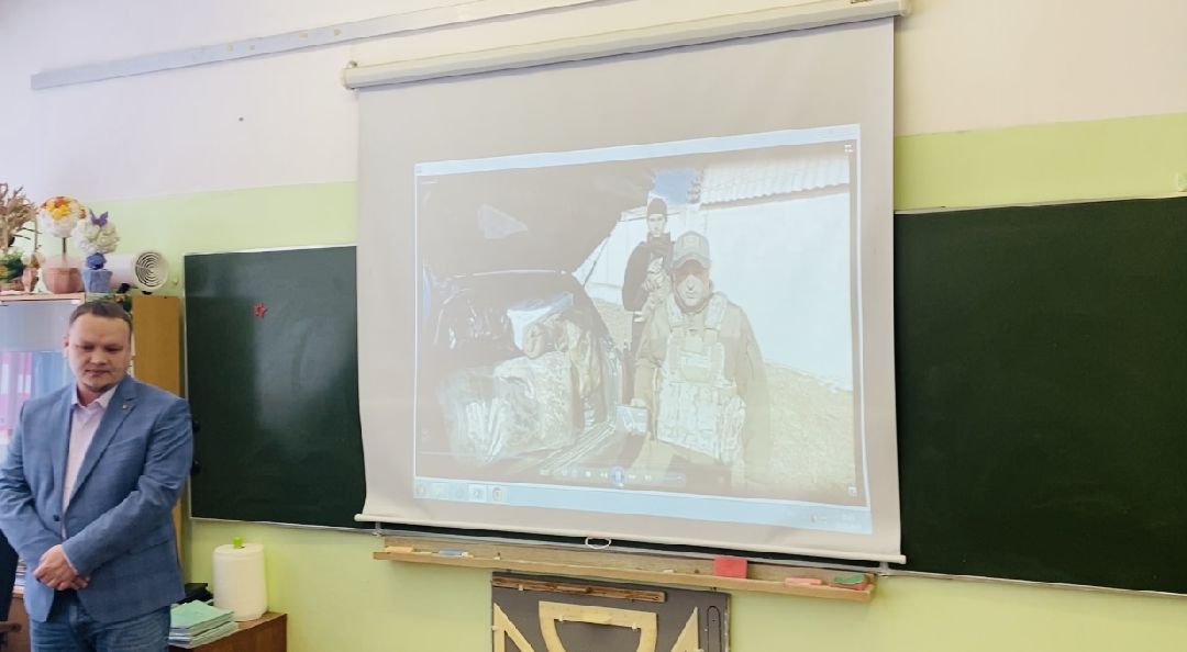 Краснознаменск, СВО, Мариуполь, строительство, Павел Капустин, парта героев, благотворительность