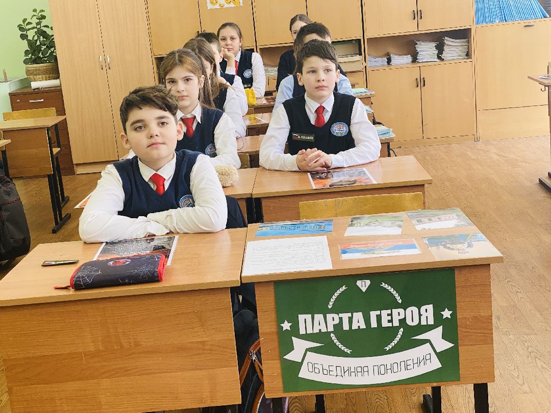 Краснознаменск, СВО, Мариуполь, строительство, Павел Капустин, парта героев, благотворительность