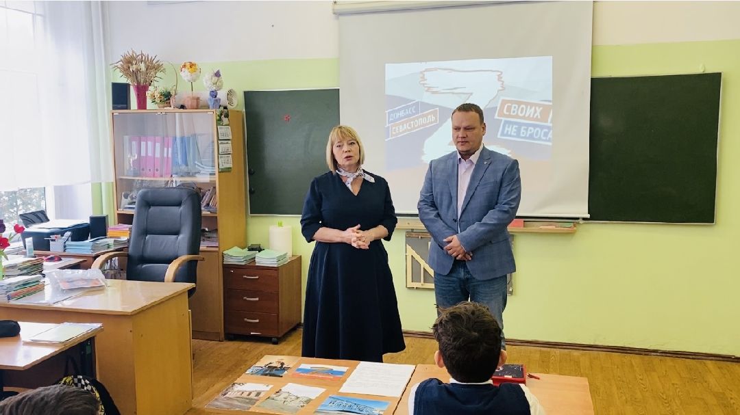 Краснознаменск, СВО, Мариуполь, строительство, Павел Капустин, парта героев, благотворительность