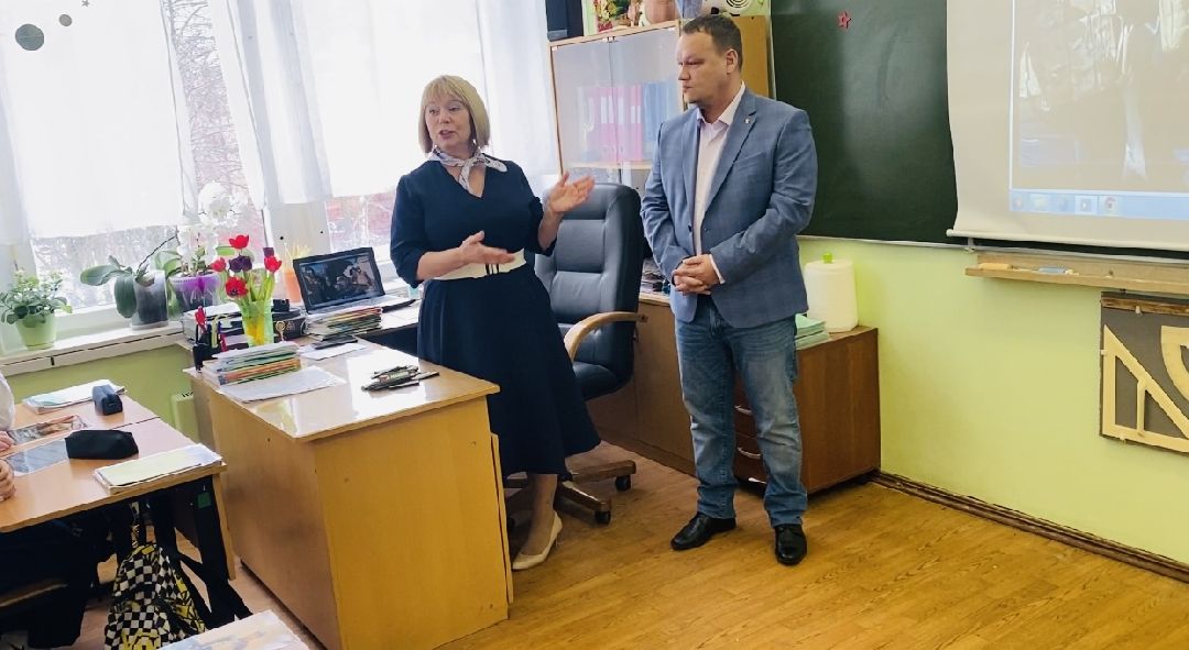 Краснознаменск, СВО, Мариуполь, строительство, Павел Капустин, парта героев, благотворительность