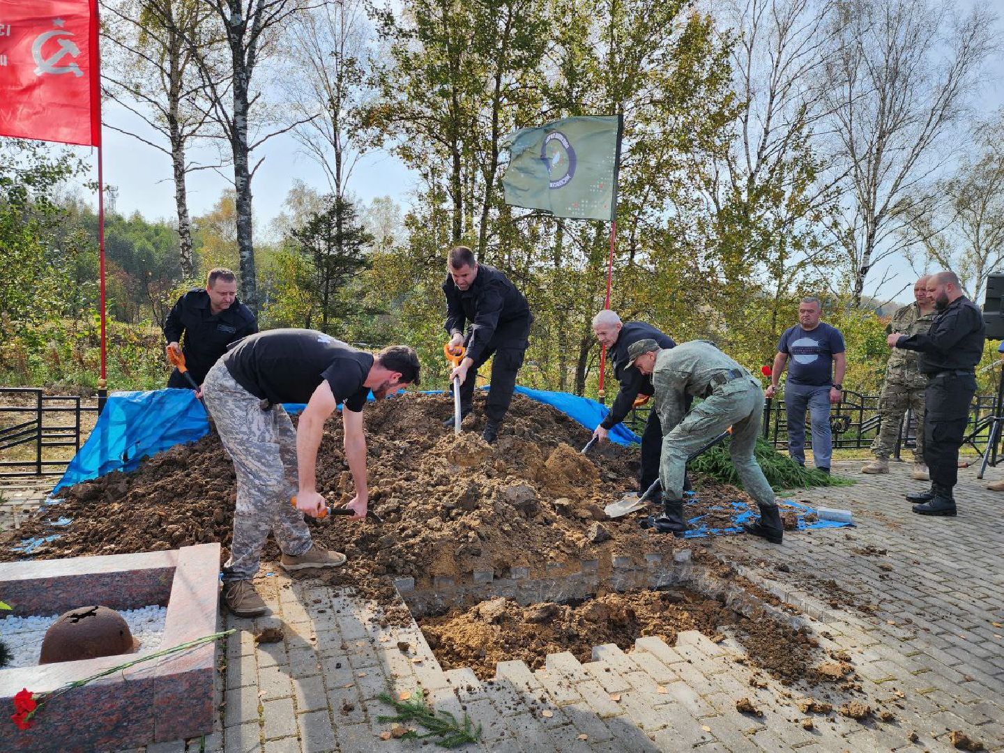 Можайск, Можайский городской округ, Подмосковье, Великая Отечественная война, Красная армия, герои, бойцы, павшие, перезахоронения, братская могила, вечный покой,