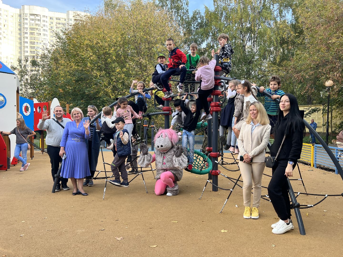 химки, благоустойство, детская игровая площадка, площадка губернатора,