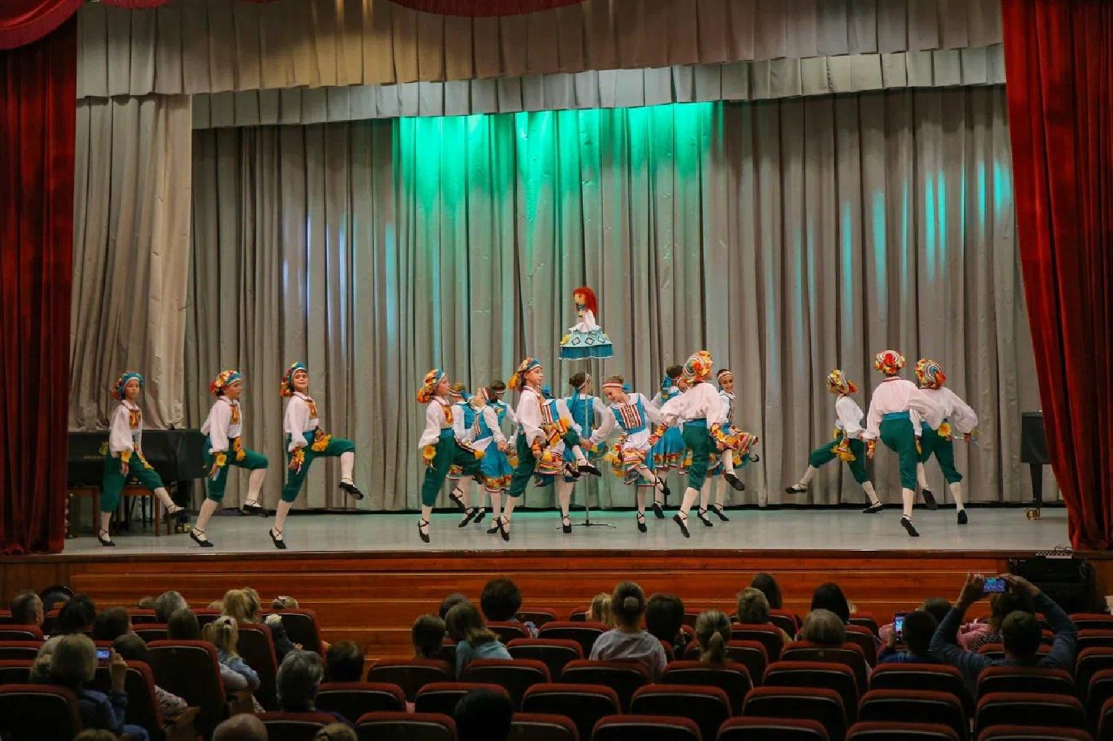 химки, культура, школа искусств, концерт, танцы,