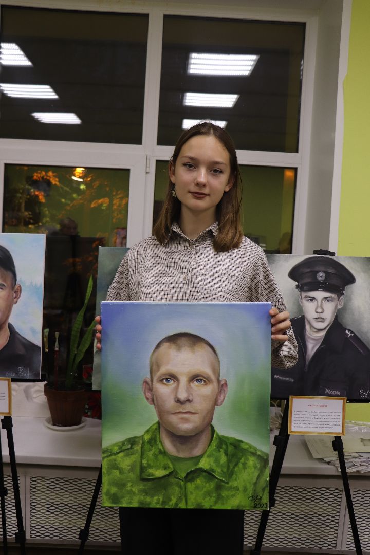 волоколамск, картина, портрет, сво, подарок семье погибшего,