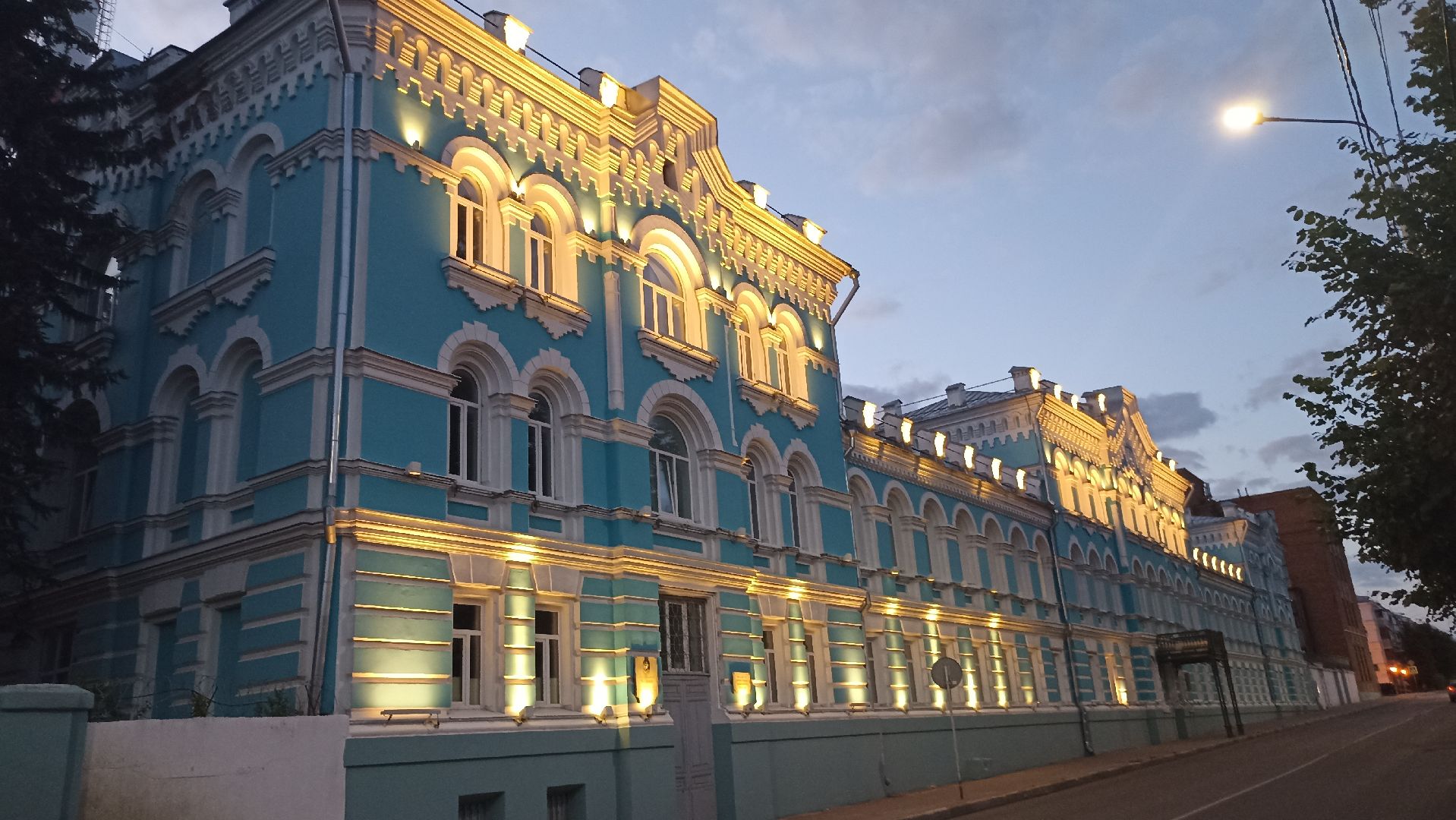 серпухов, подмосковье, светлый город, туризм в подмосковье, достопримечательности, ночной Серпухов,