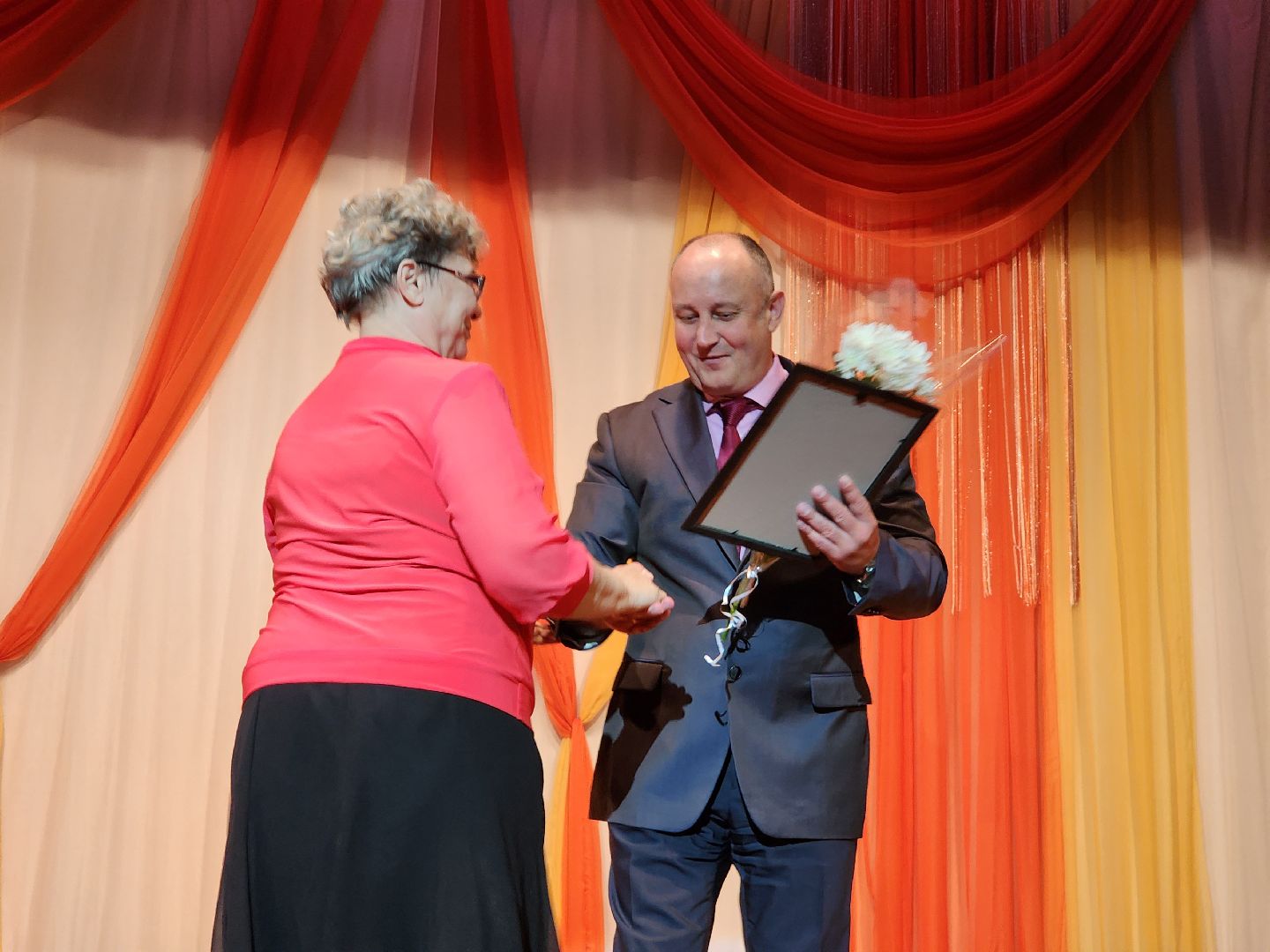 активное долголетие, ветераны, пожилые люди, день пожилого человека, егорьевск, подмосковье, губернатор, губернаторская программа, концерт,