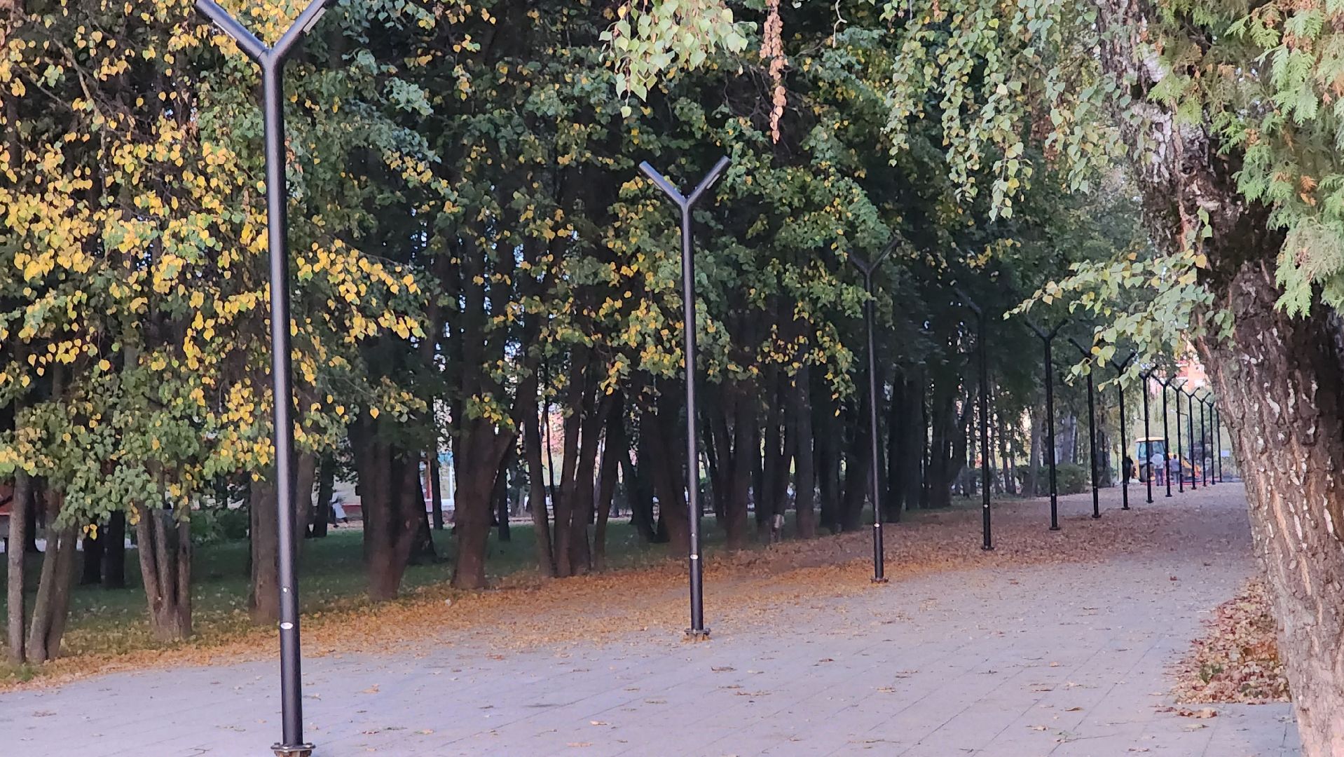 долгопрудный, центральный парк, фонари, матрос Железняков, сухой фонтан,
