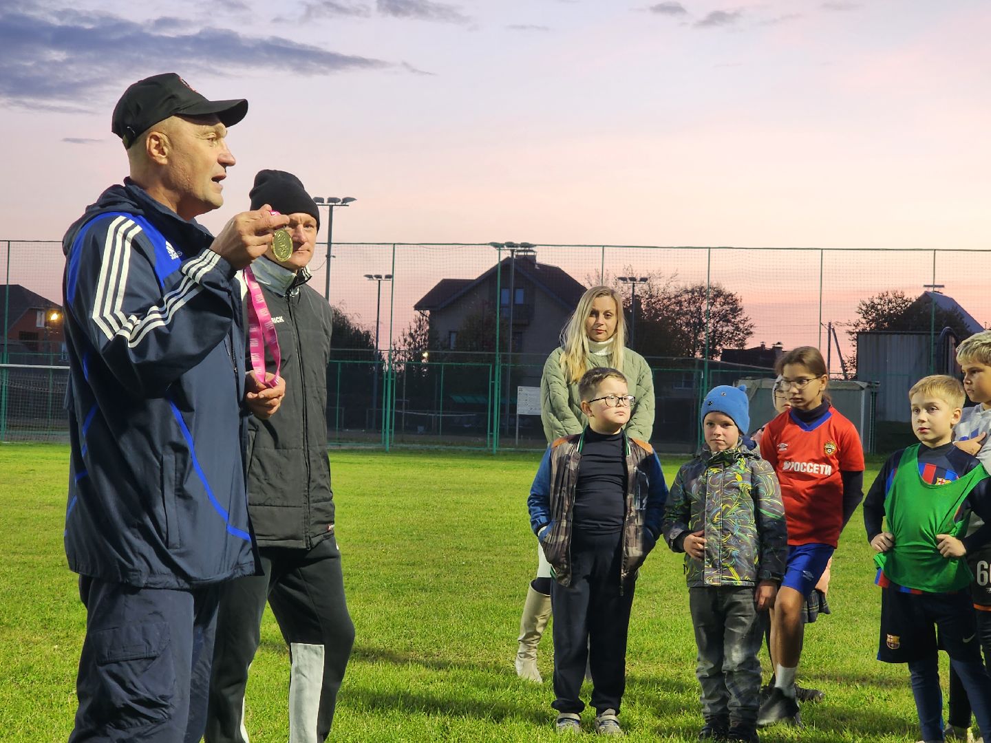 параспорт, инвалиды, слепые, футбол, серпухов, поселок большевик, спортшкола зубренок, ано прозрение, мастер-класс,