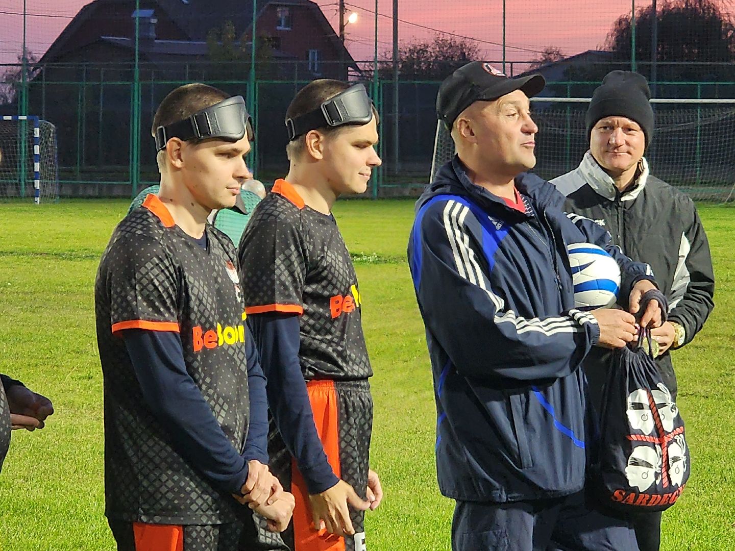 параспорт, инвалиды, слепые, футбол, серпухов, поселок большевик, спортшкола зубренок, ано прозрение, мастер-класс,