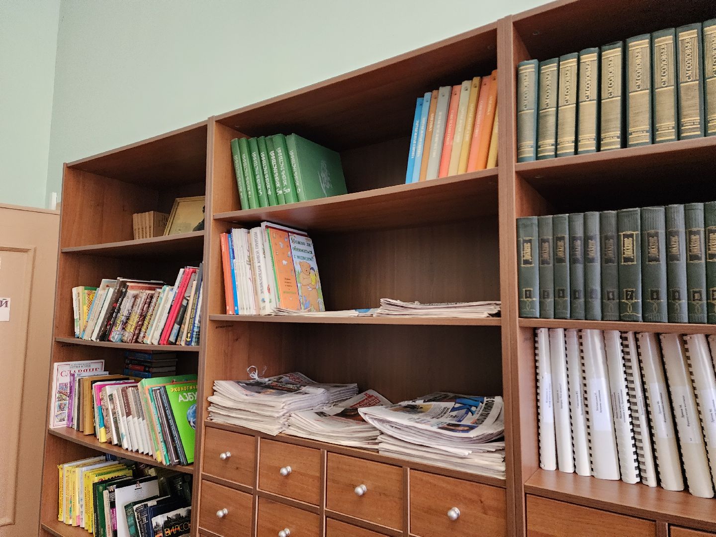 списание, старые книги, Казеева, Черноброва,ДК, библиотека 8,