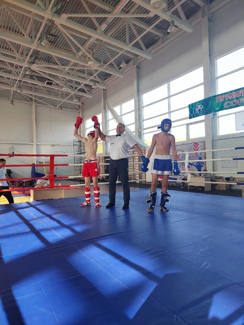 кикбоксинг, лоу-кик, Капичникова, Лапенков, Росихин, Лобанов, Прусов, ЦЕ Штурм,