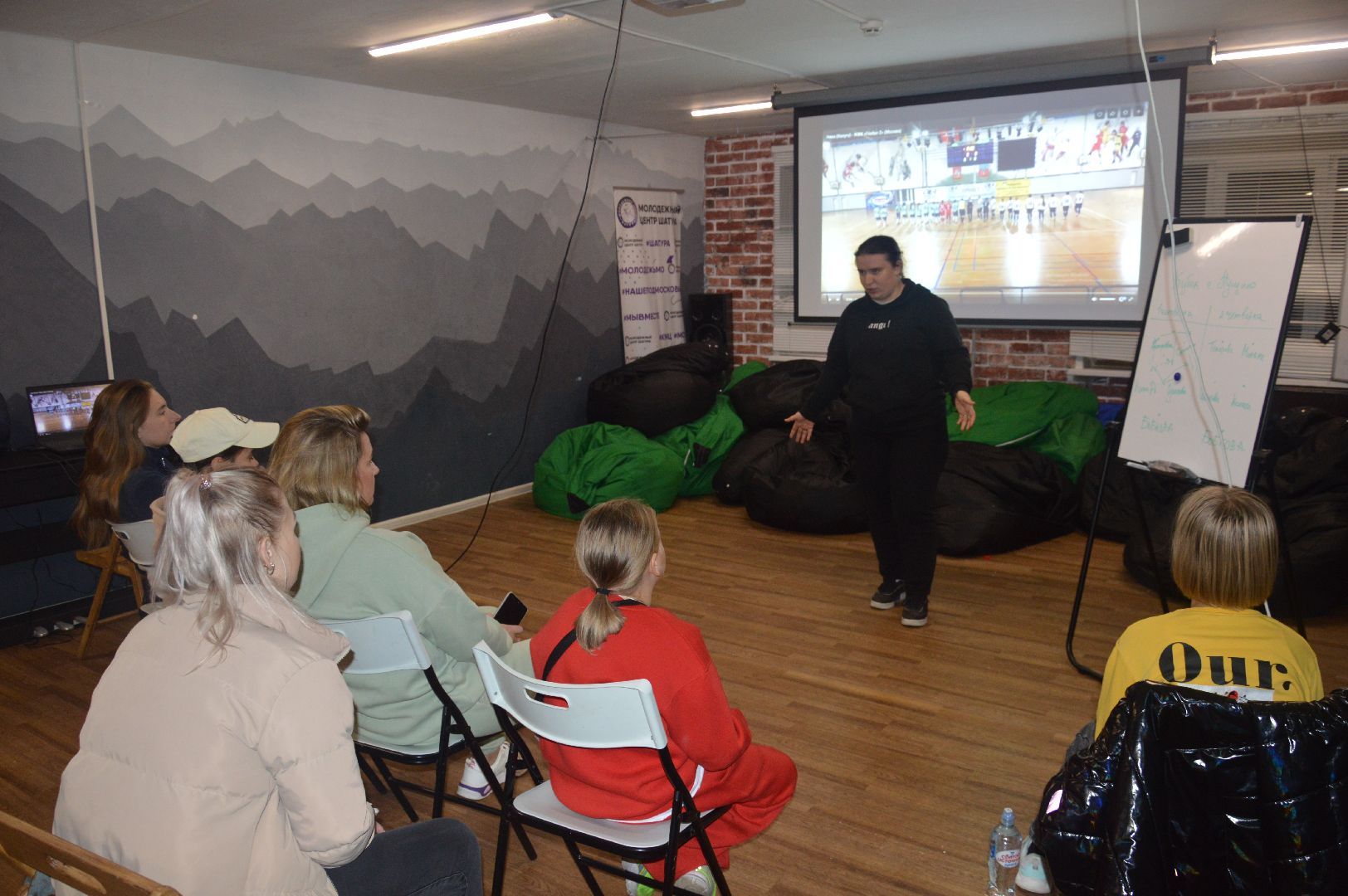 женский футбол, шатура, тренировка, молодежный центр, футбольная команда,