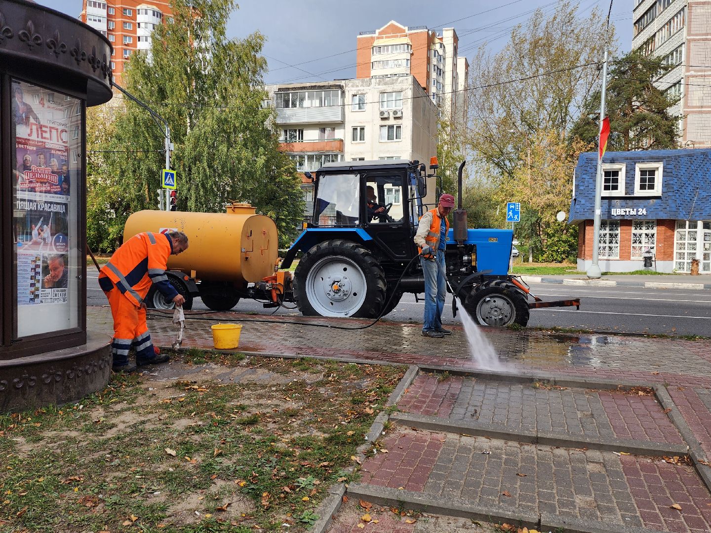 серпухов, автобусные остановки, комбинат благоустройства, благоустройство, подготовка к зиме,