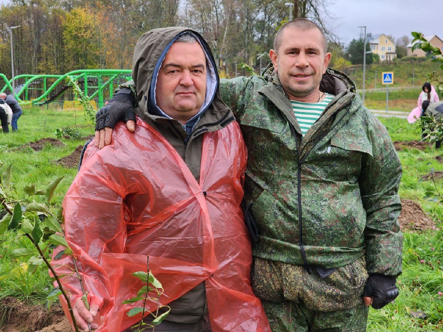 Можайск, можайский городской округ, подмосковье, яблоневый сад, яблони, деревья, акции, сво, военнослужащие, поддержка, память,