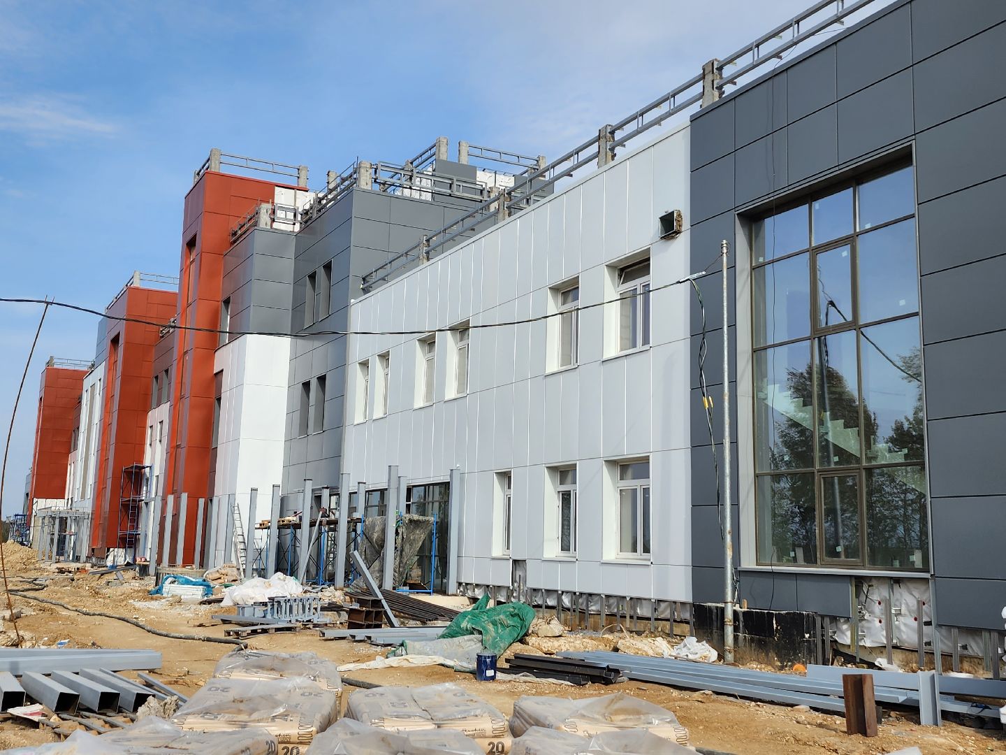 строительство, серпухов, ивановские дворики, медицина, поликлиника,