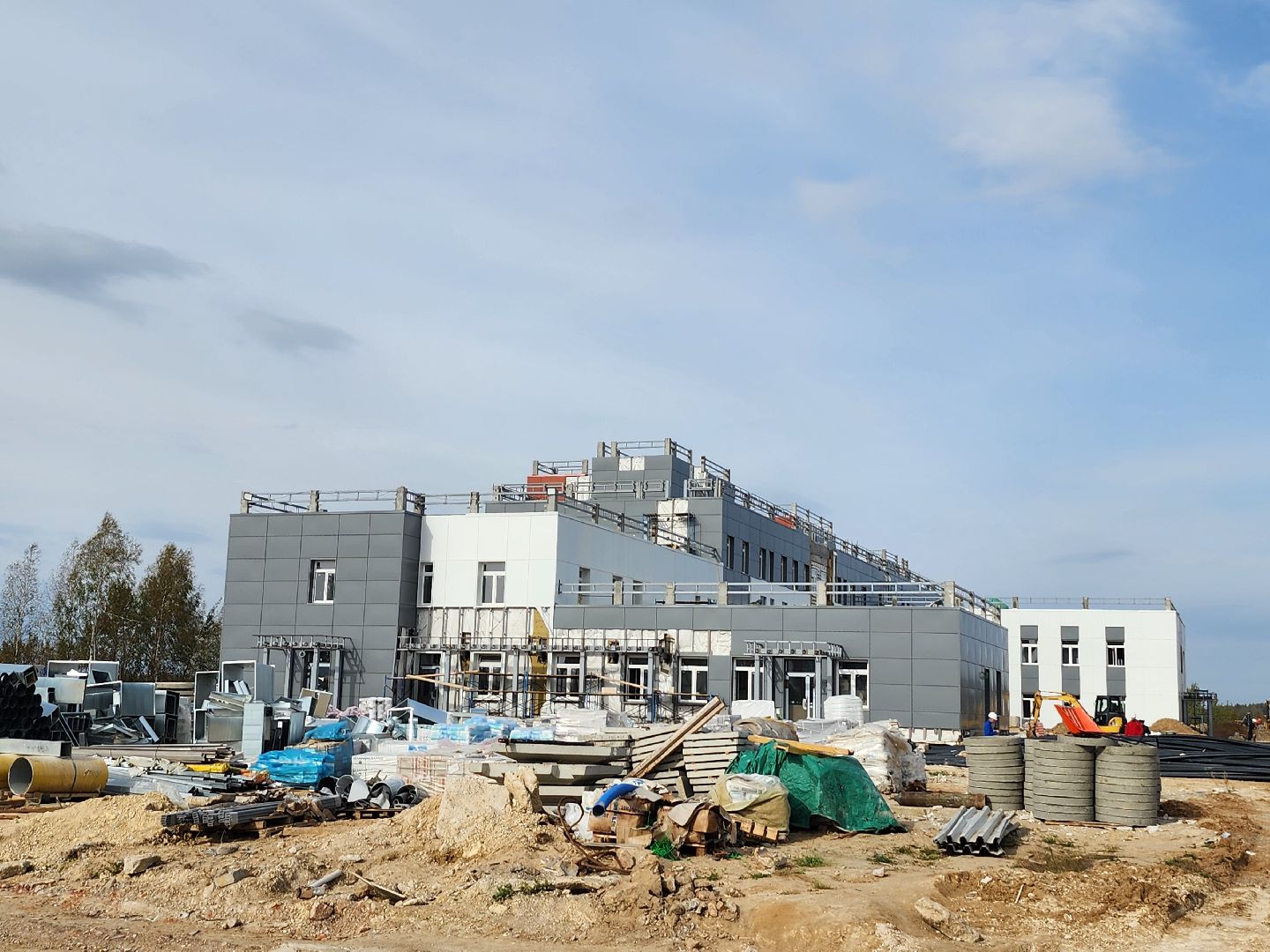 строительство, серпухов, ивановские дворики, медицина, поликлиника,