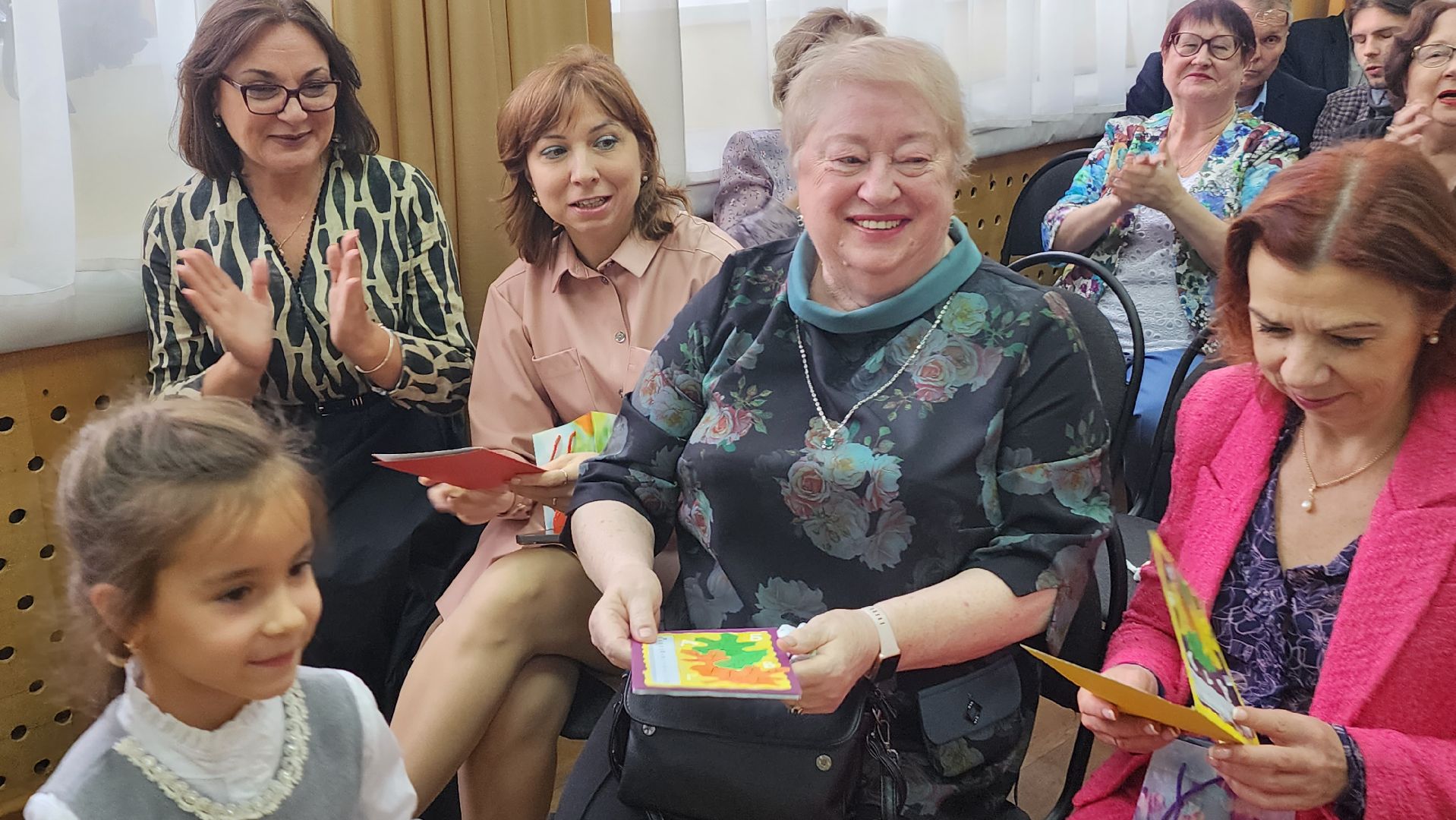 подмосковье, городской округ пушкинский, Ивантеевка, Образование, День учителя,