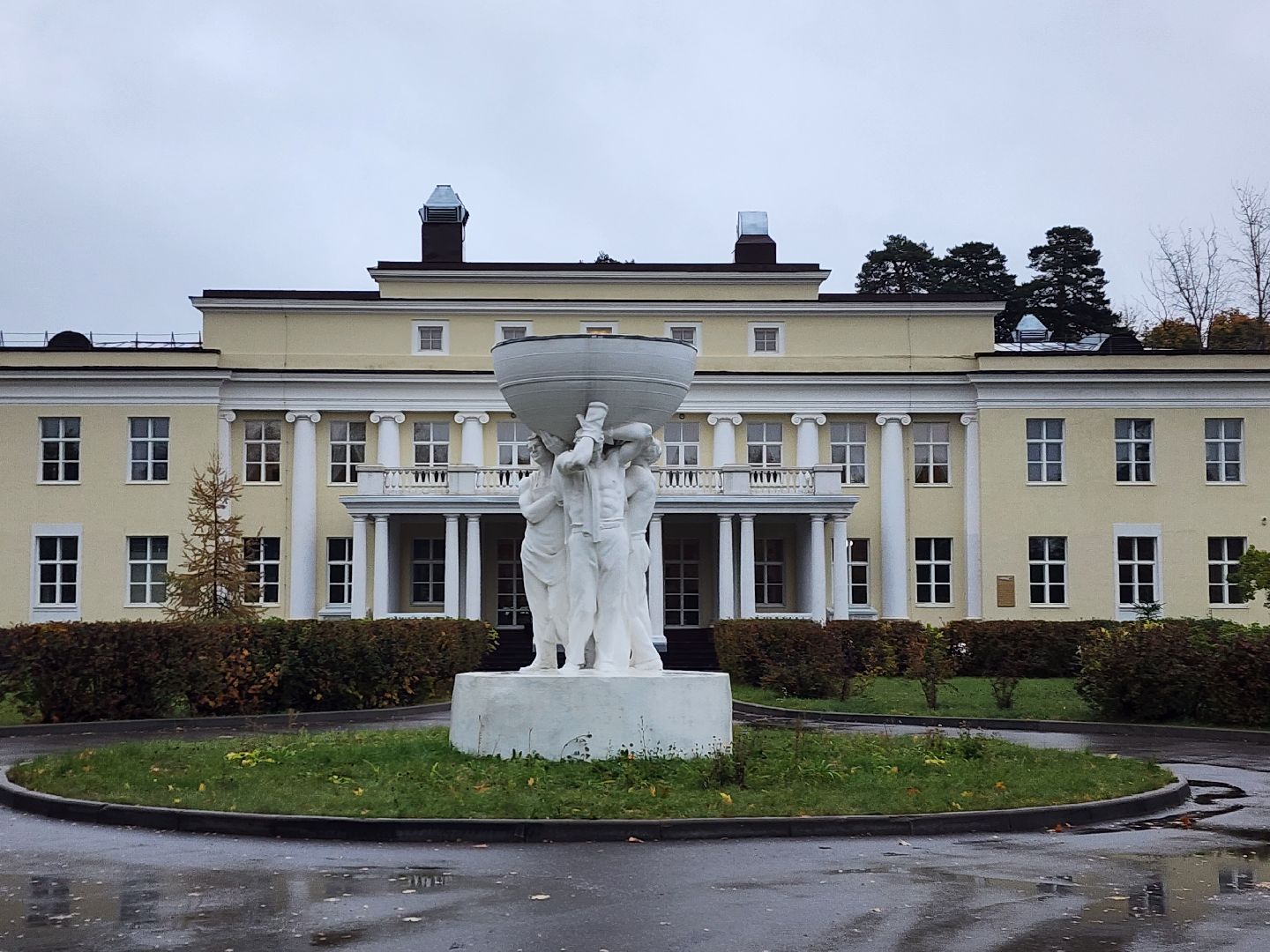 Стрела, театр, выставка, Союз художников Подмосковья, Жуковское отделение, Гузеева, Слепова, Максютин,