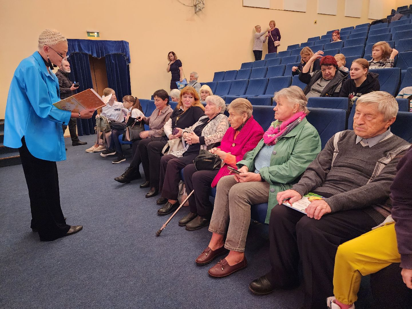 серпухов, дк большевик, творческий конкурс, стихи, поэты, культура, педагоги,